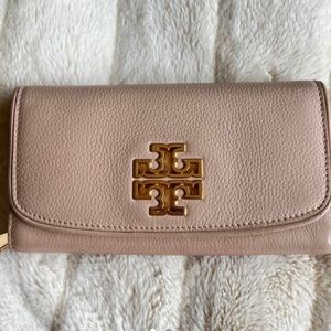 Tory Burch wallet